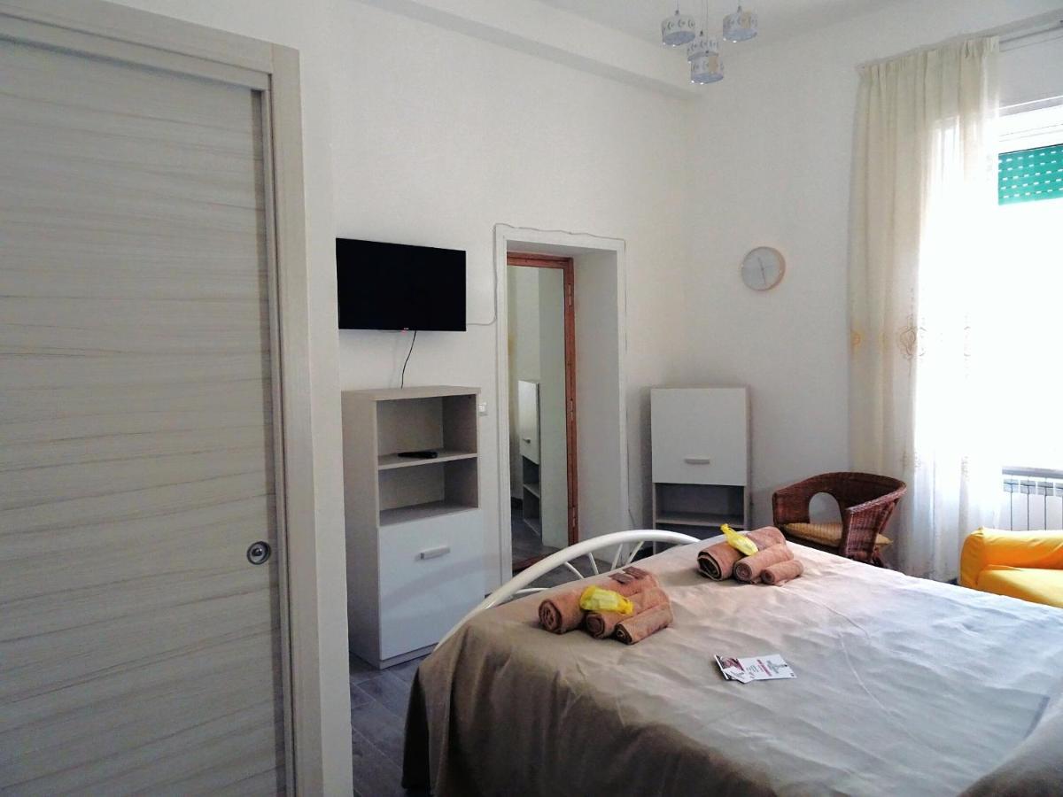 Bed & Breakfast A Capua Adiacente Al Duomo - Il Vicolo ภายนอก รูปภาพ