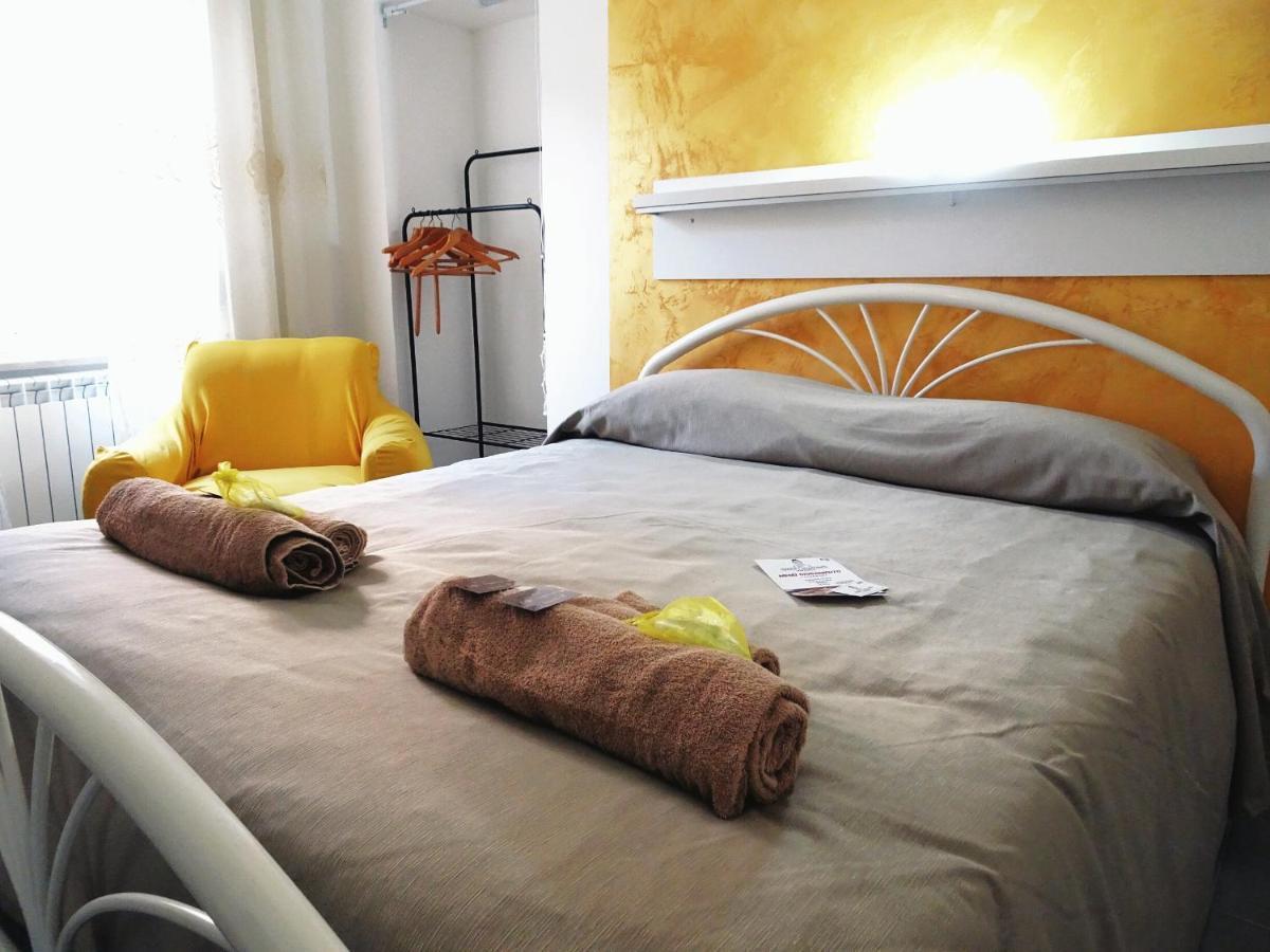 Bed & Breakfast A Capua Adiacente Al Duomo - Il Vicolo ภายนอก รูปภาพ