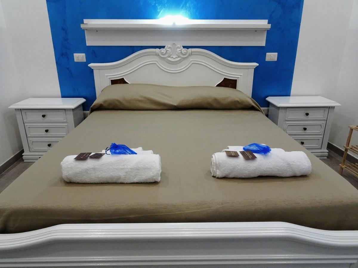 Bed & Breakfast A Capua Adiacente Al Duomo - Il Vicolo ภายนอก รูปภาพ